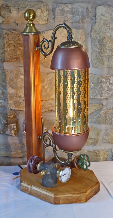 Steampunk Lamp 45_0340_900.jpg